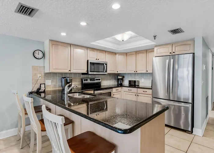 Dollar 403 Apartment